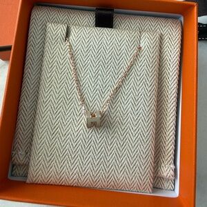 BNIB Hermes Mini Pop H pendant